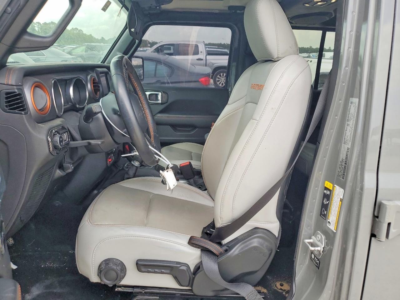 2021 Jeep Gladiator Mojave - Image 7