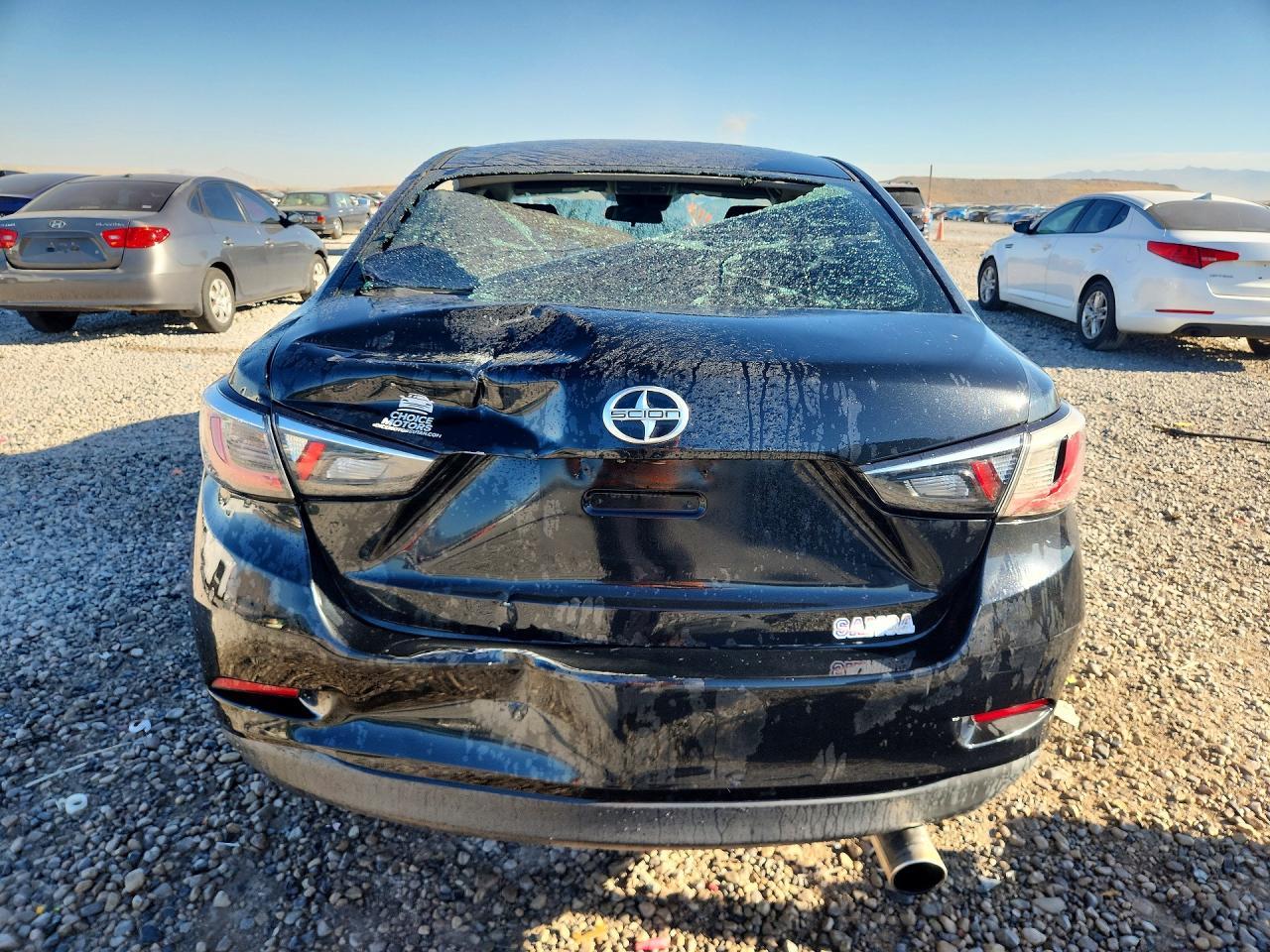 2016 Scion Ia Base - Фото 6