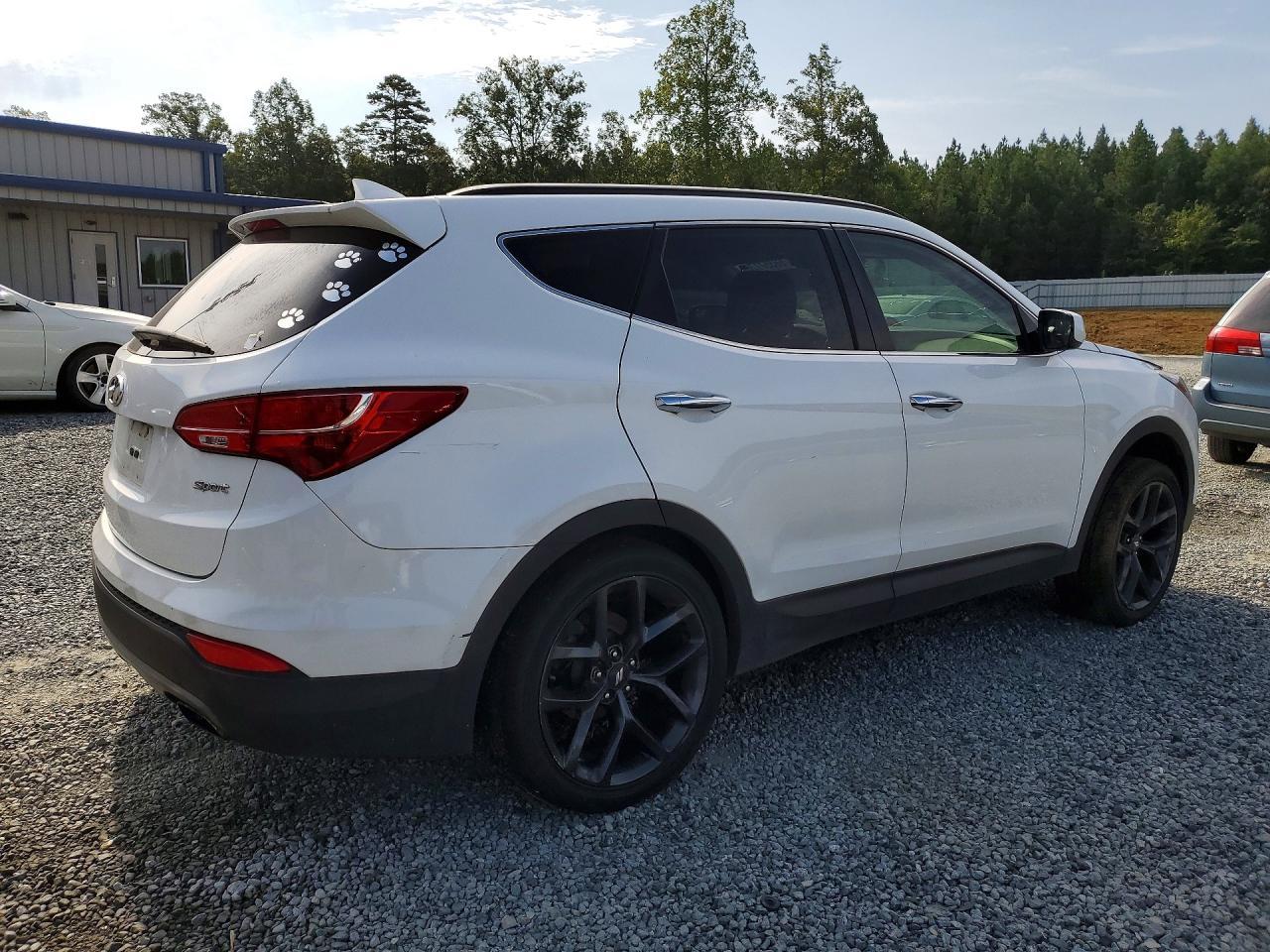 2015 Hyundai Santa Fe Sport 2.4L - Фото 3