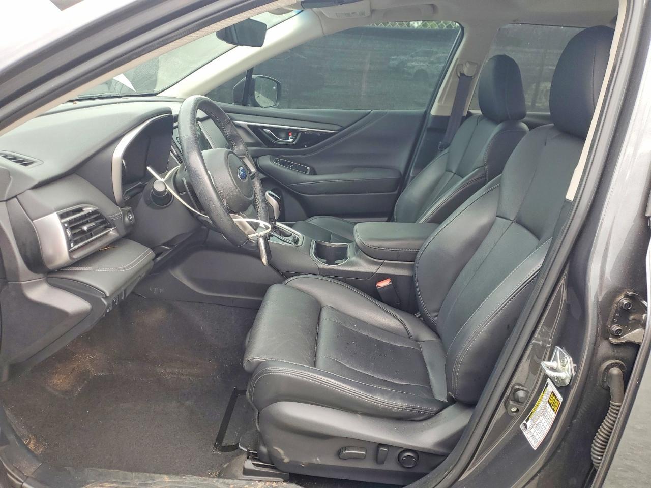 2021 Subaru Outback Limited - Image 7