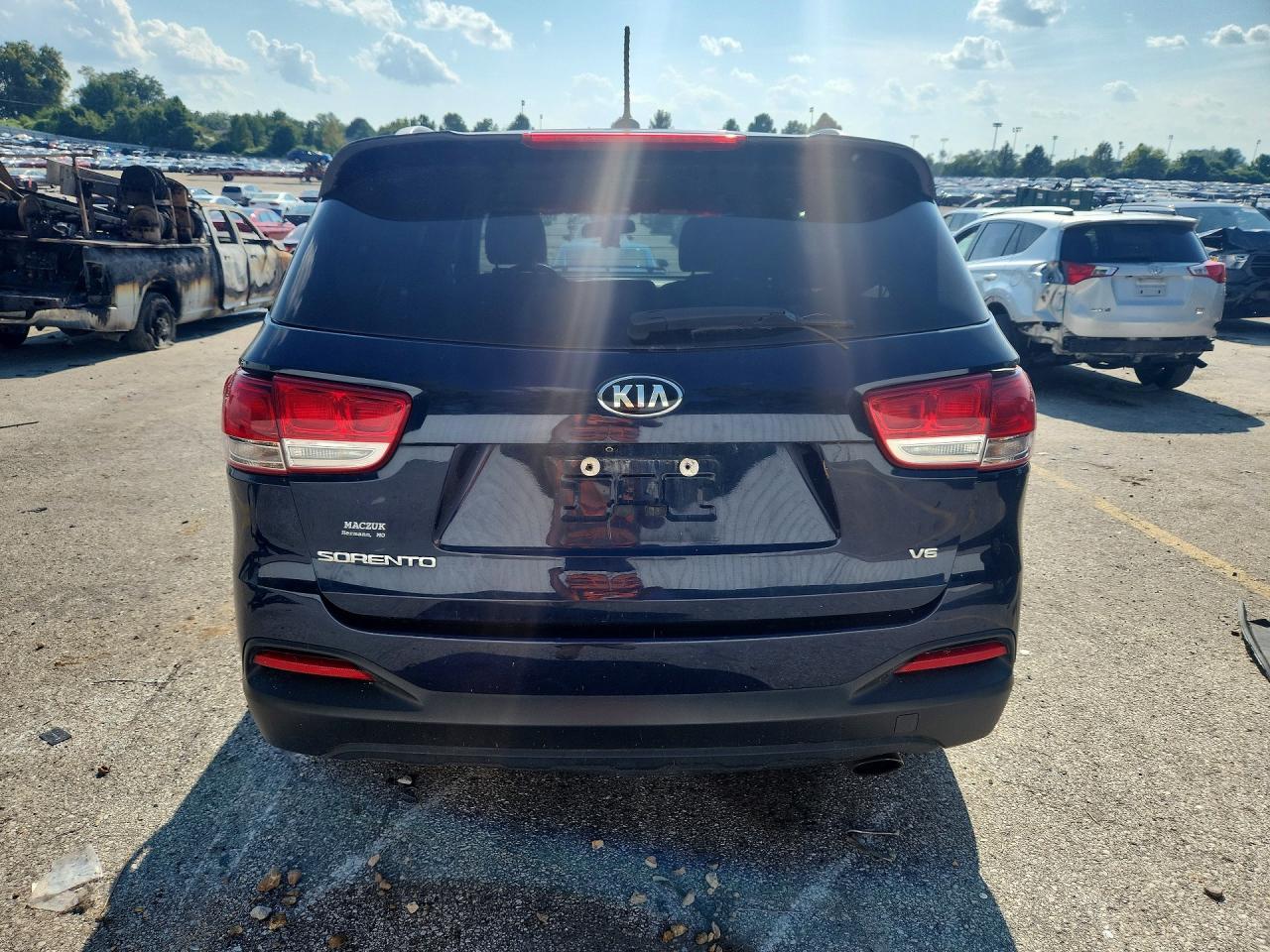 2017 Kia Sorento Lx V6 - Фото 6
