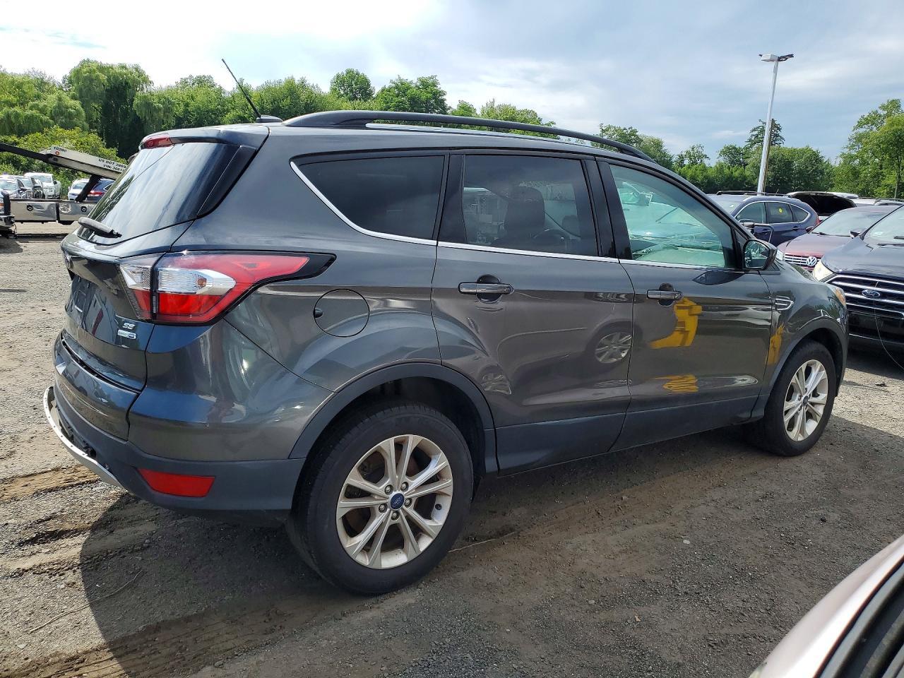 2018 Ford Escape Se - Фото 3