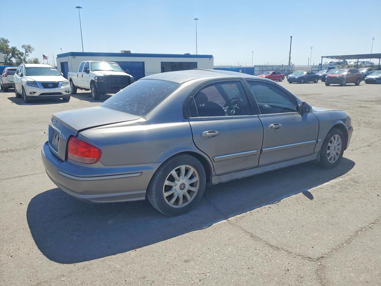 2004 Hyundai Sonata Gls - Фото 3