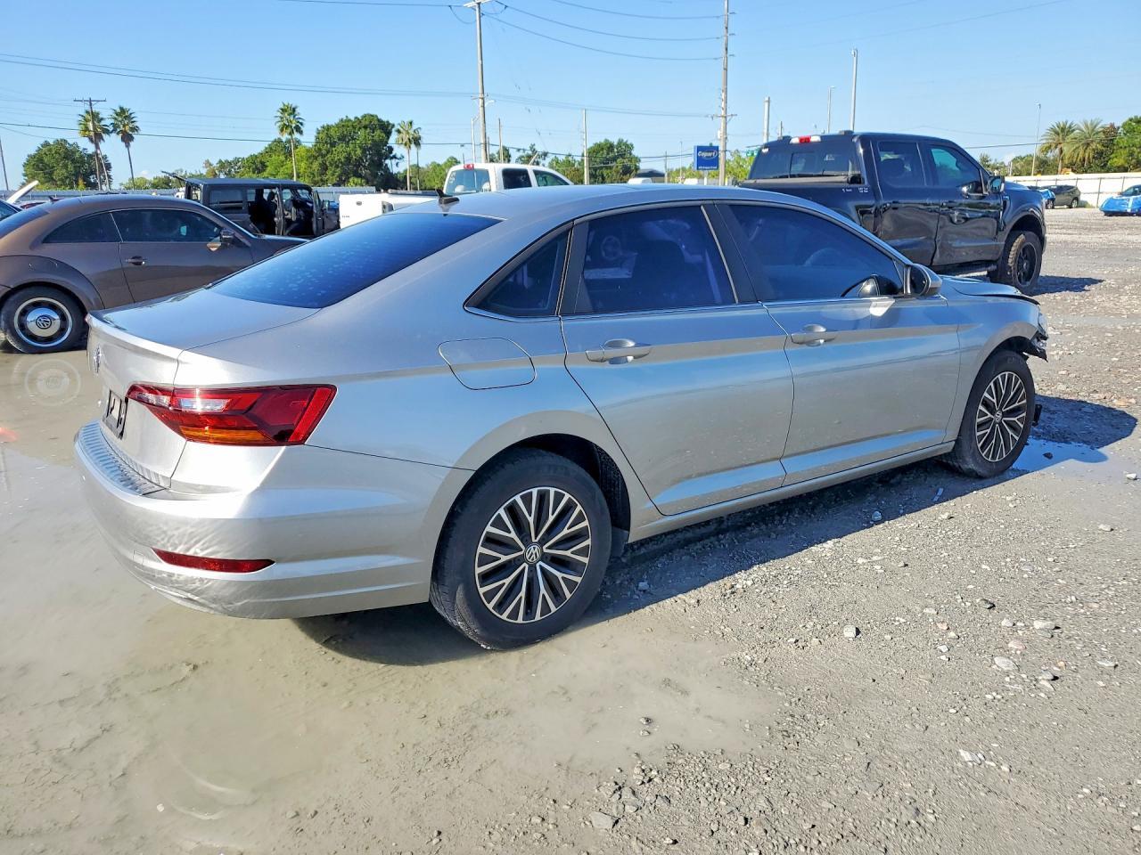 2019 Volkswagen Jetta S - Image 3