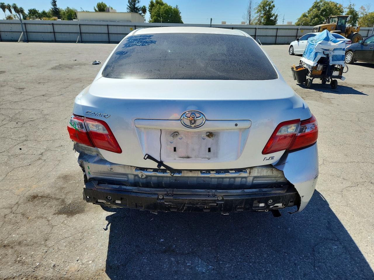 2009 Toyota Camry Le - Фото 6