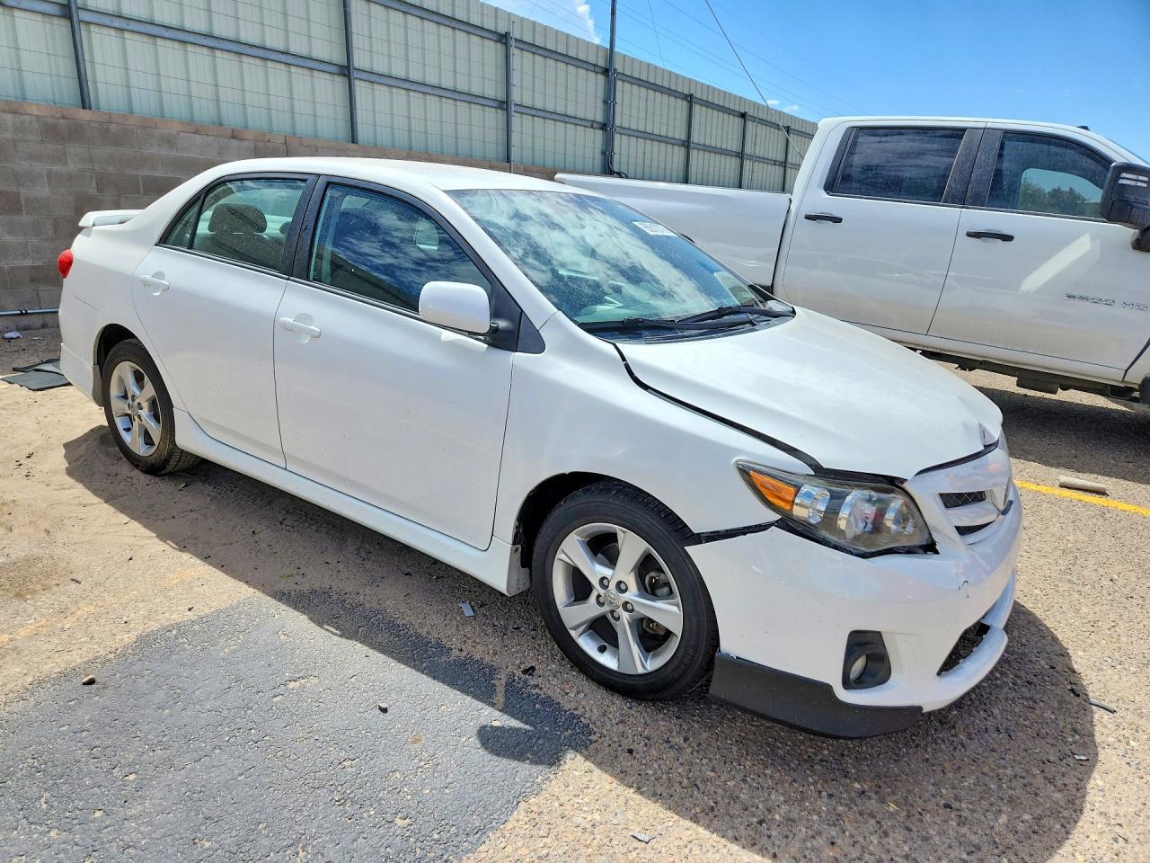 2013 Toyota Corolla S - Фото 4