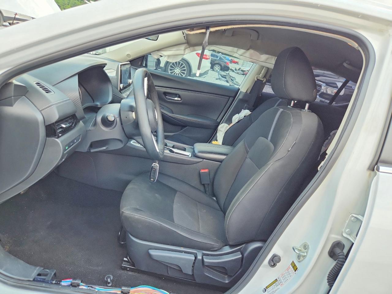 2025 Nissan Sentra Sv - Image 7