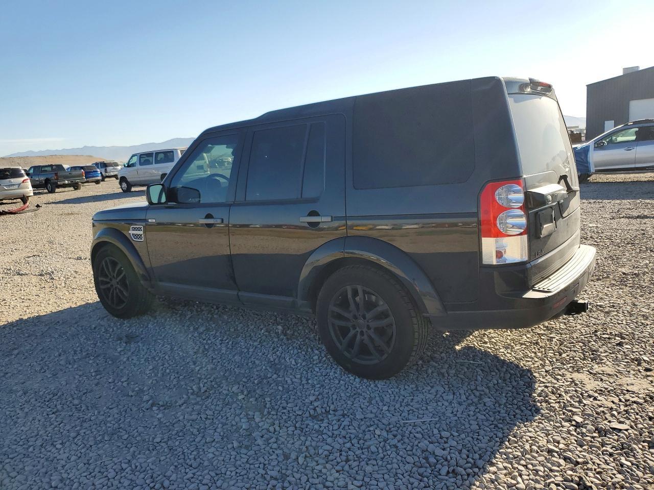 2013 Land Rover Lr4 - Image 2