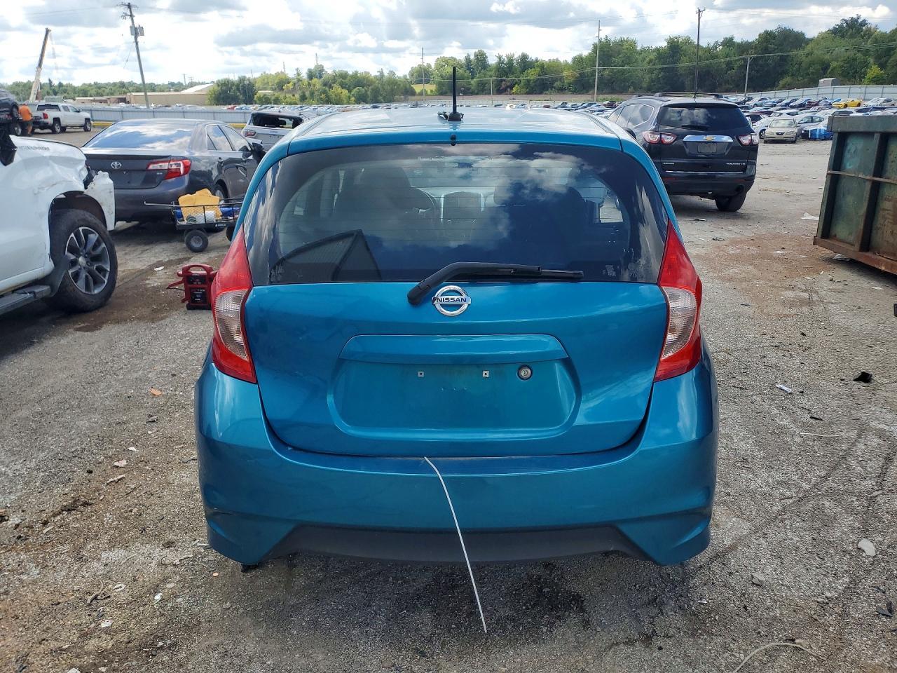 2015 Nissan Versa Note Sv - Image 6