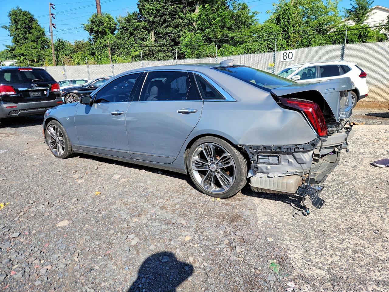 2018 Cadillac Ct6 Platinum Csav - Фото 2