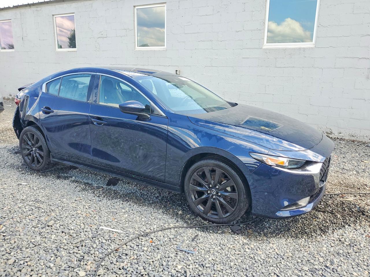 2022 Mazda 3 - Фото 4