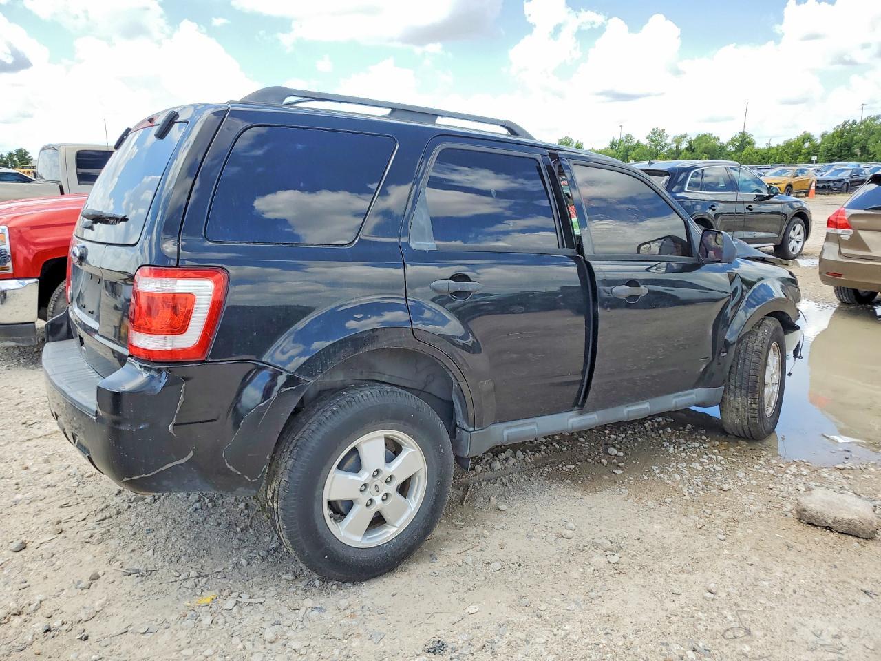 2012 Ford Escape Xlt - Фото 3
