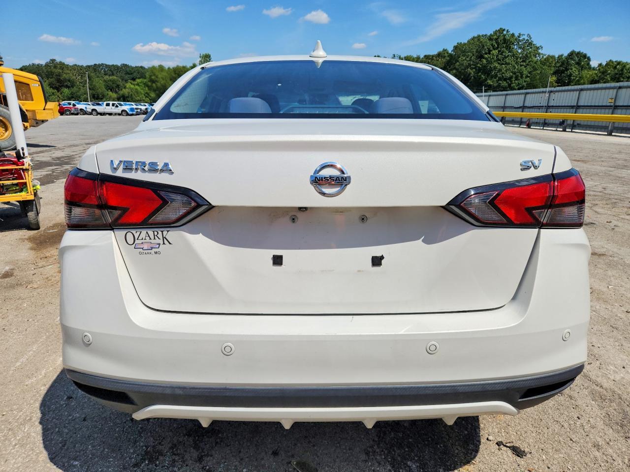 2021 Nissan Versa Sv - Фото 6