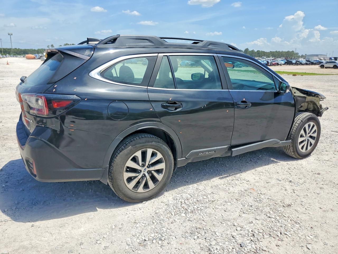 2020 Subaru Outback - Image 3