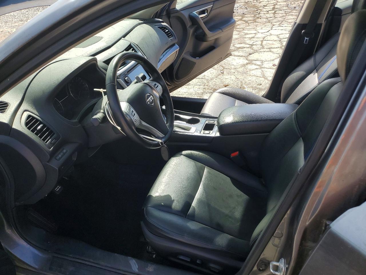 2018 Nissan Altima 2.5 Sr - Image 7