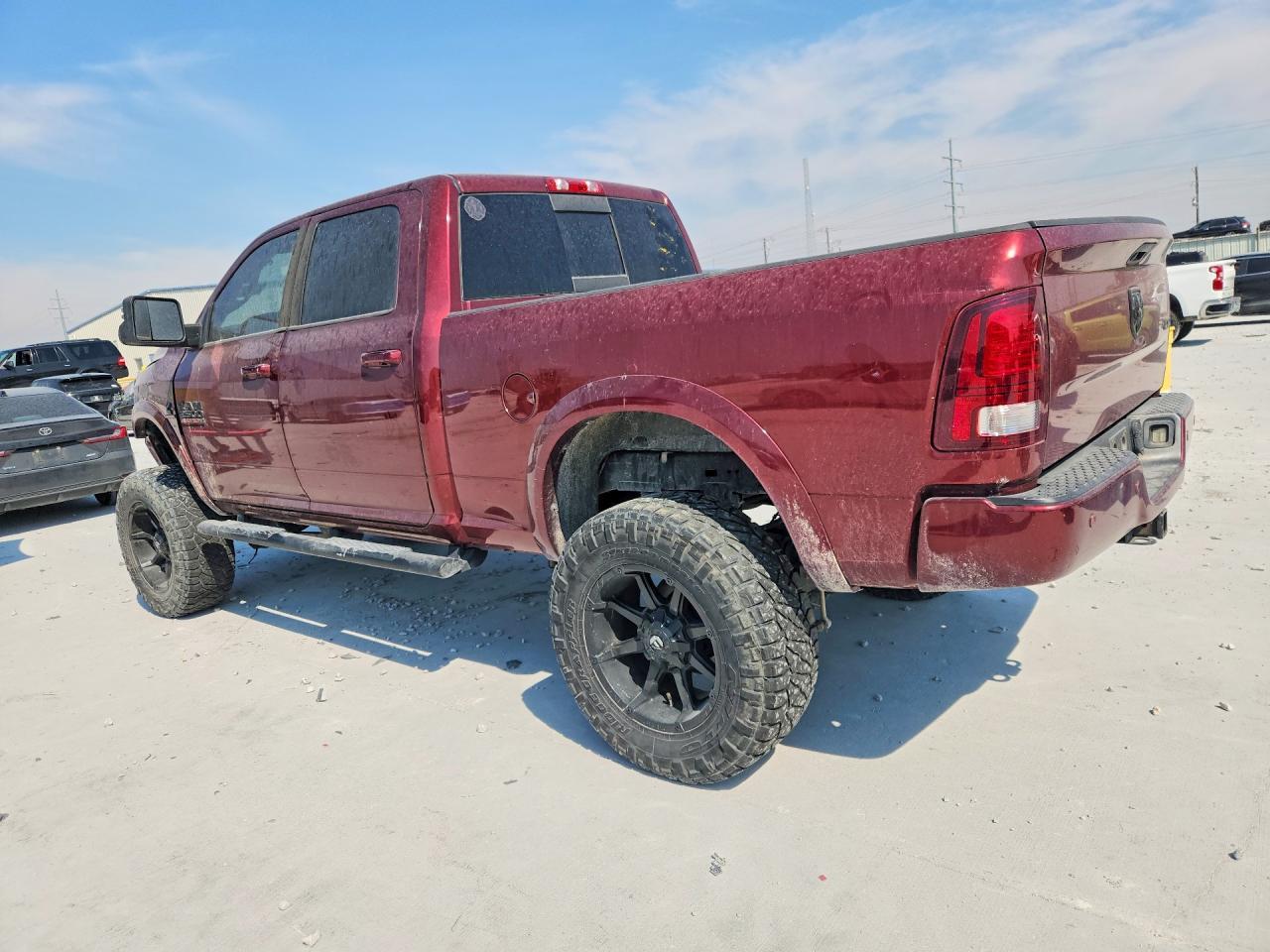 2016 Ram 2500 Laramie - Фото 2