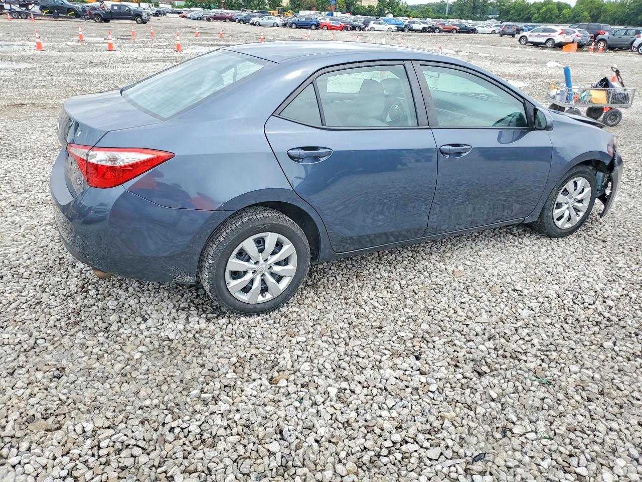 2016 Toyota Corolla Le - Фото 3
