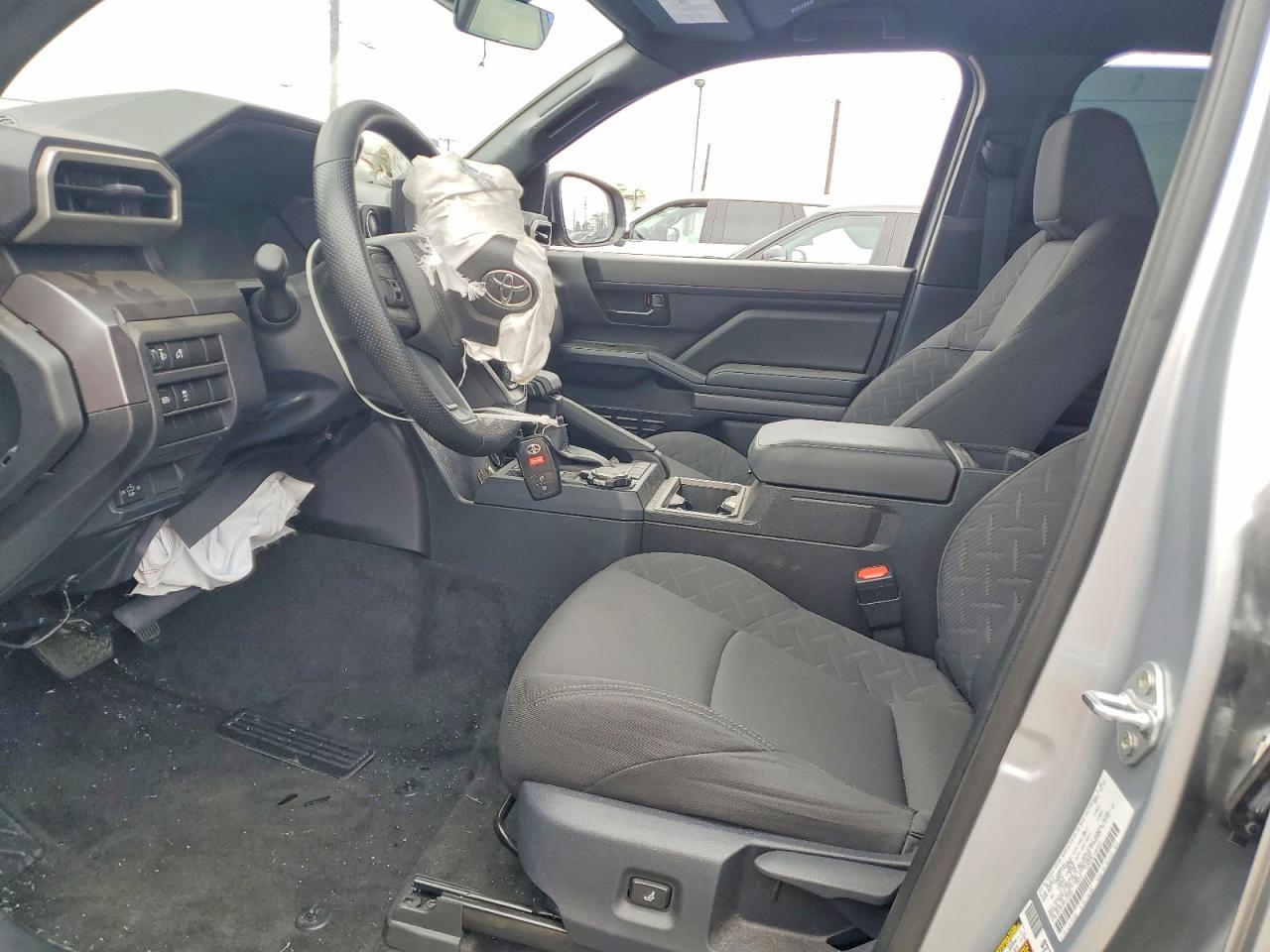 2025 Toyota Tacoma Sr5 - Image 7