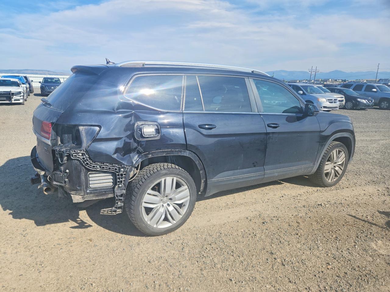 2019 Volkswagen Atlas Se - Фото 3