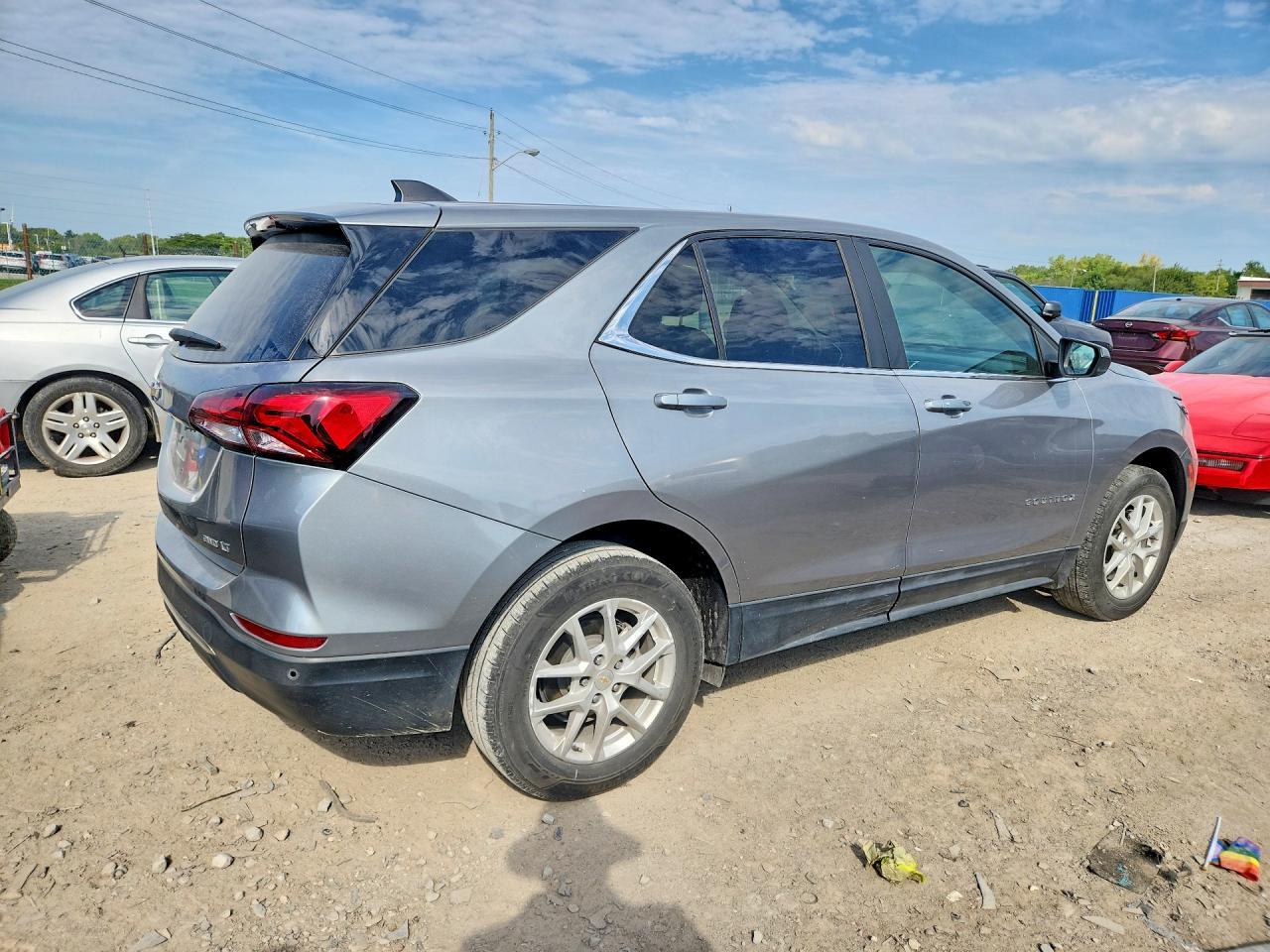 2023 Chevrolet Equinox Lt - Фото 3