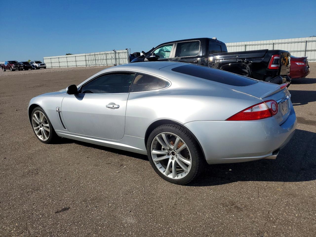 2007 Jaguar Xk - Image 2