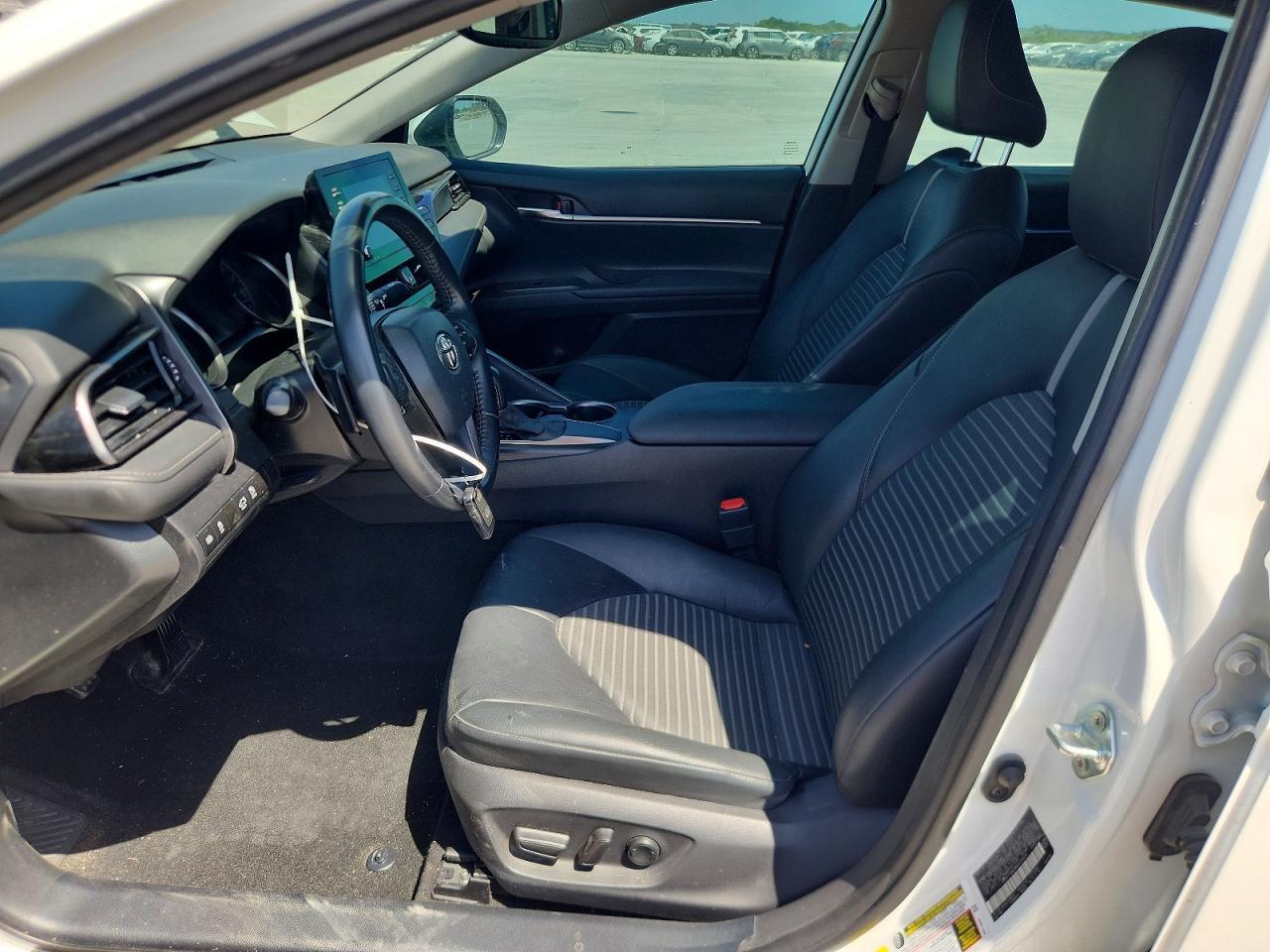 2021 Toyota Camry Se - Фото 7