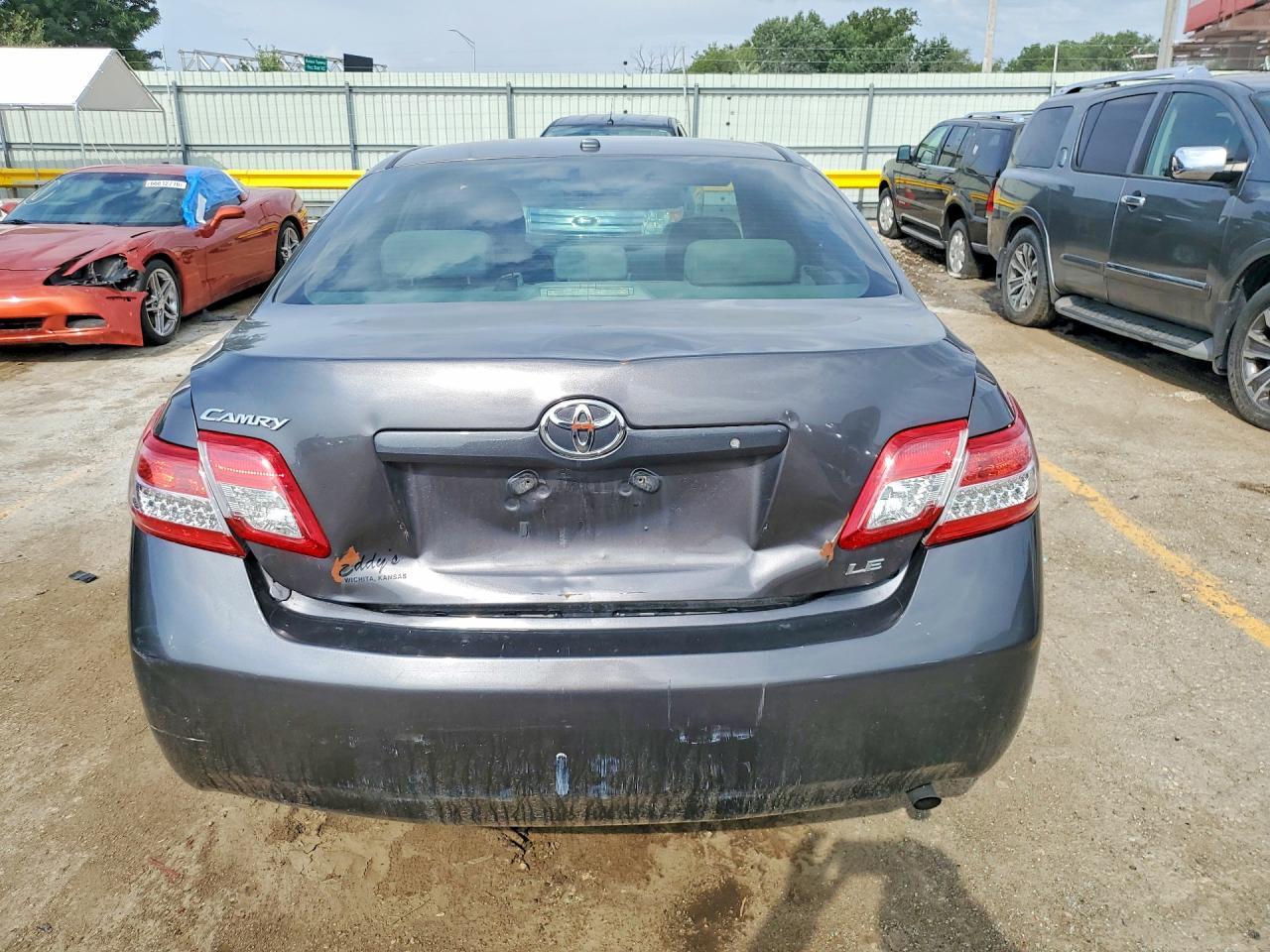 2011 Toyota Camry Le - Image 6
