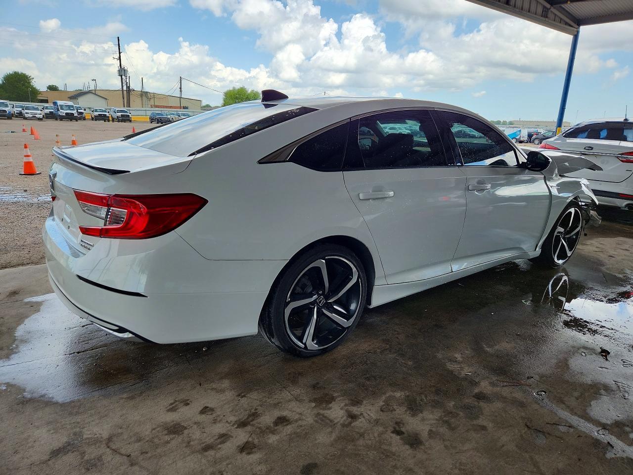2022 Honda Accord Hybrid Sport - Фото 3
