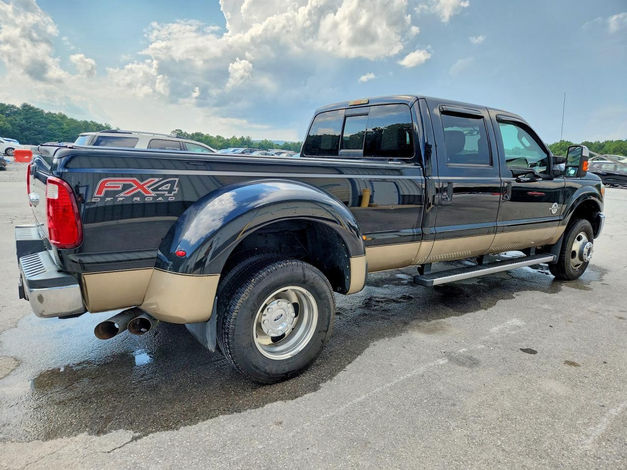 2014 Ford F350 Super Duty - Фото 3