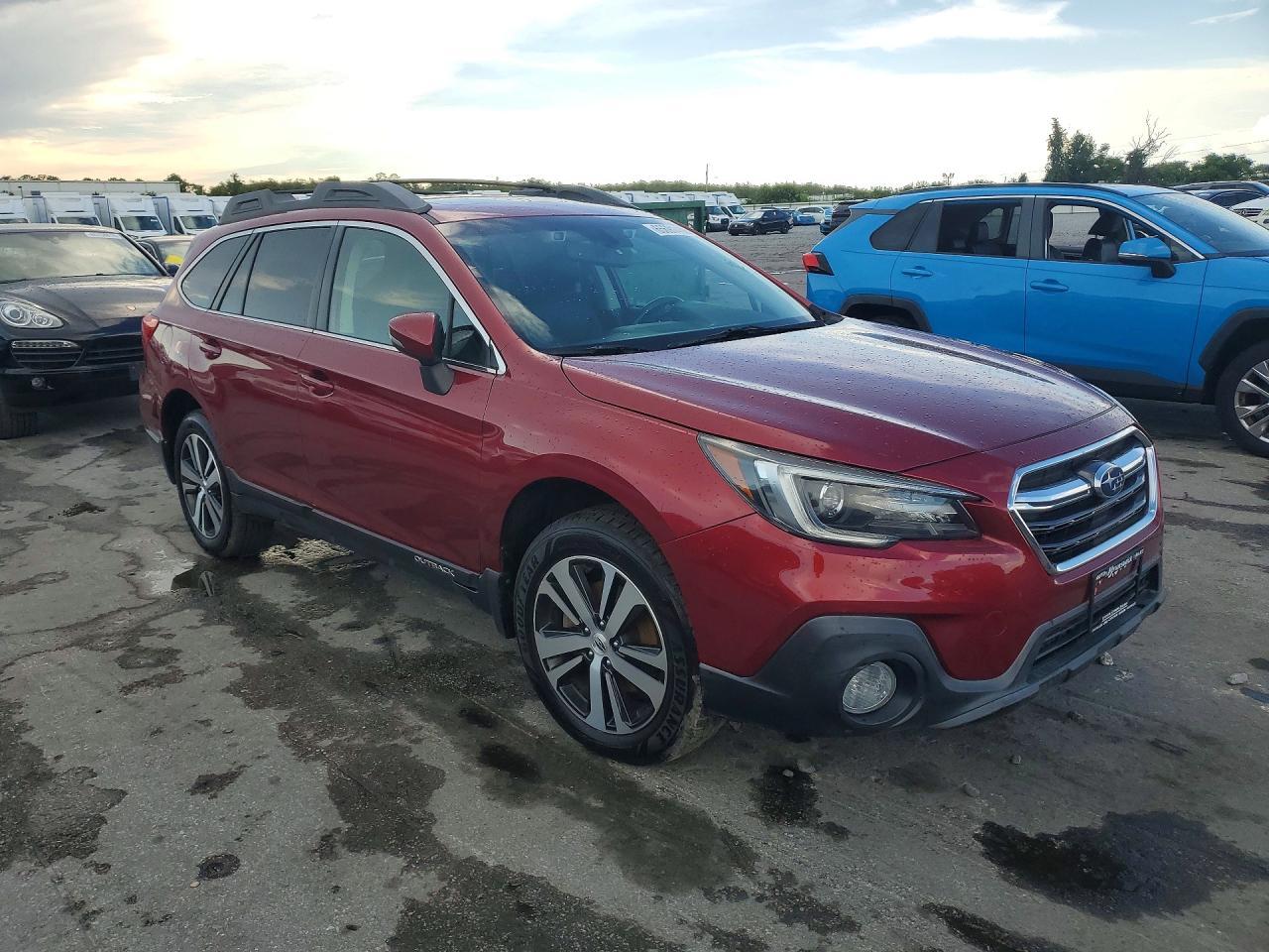 2019 Subaru Outback 2.5I Limited - Image 4