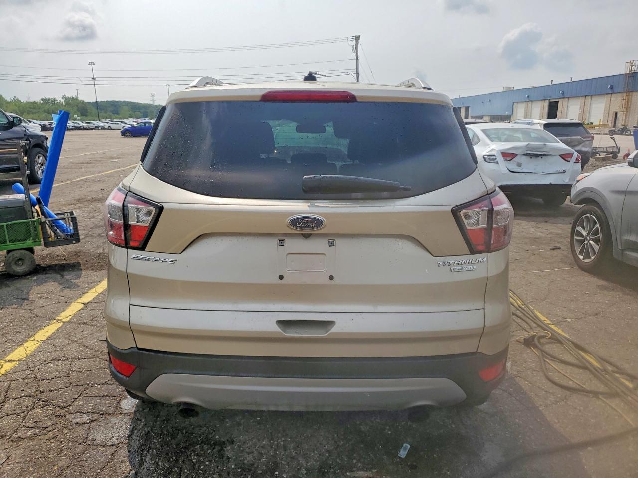 2017 Ford Escape Titanium - Фото 6