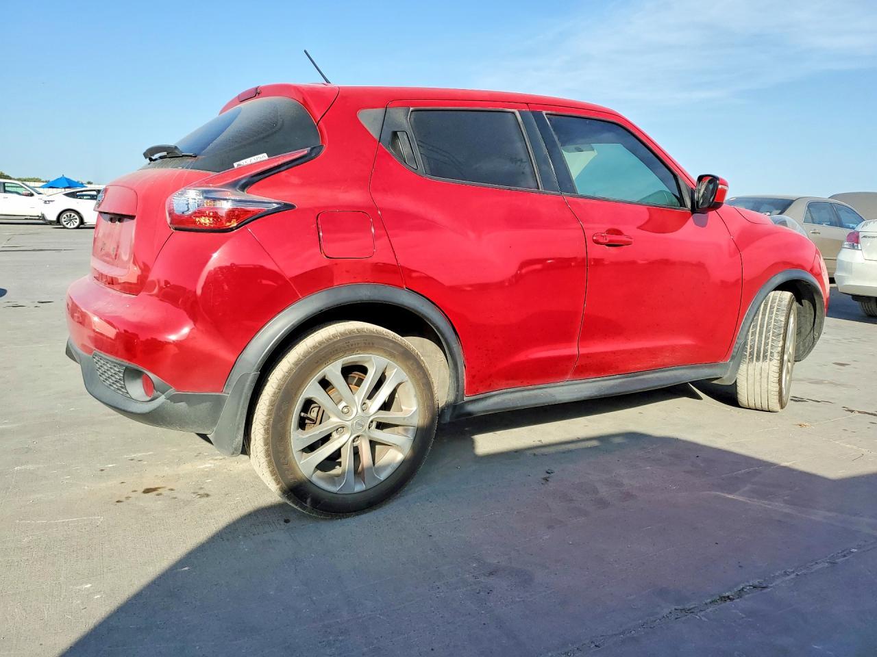 2015 Nissan Juke S - Фото 3