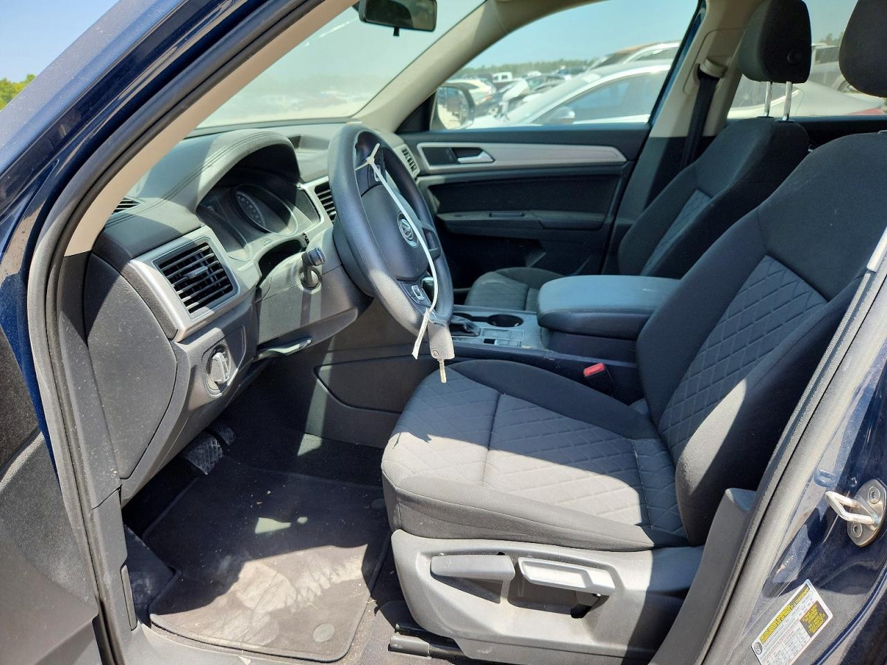 2019 Volkswagen Atlas S - Фото 7