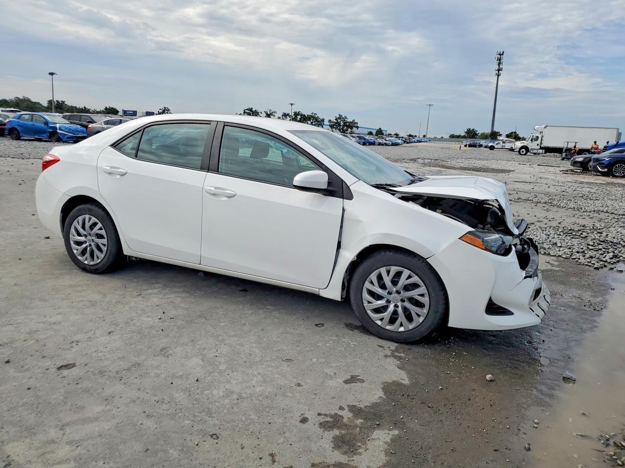 2018 Toyota Corolla Le - Фото 4
