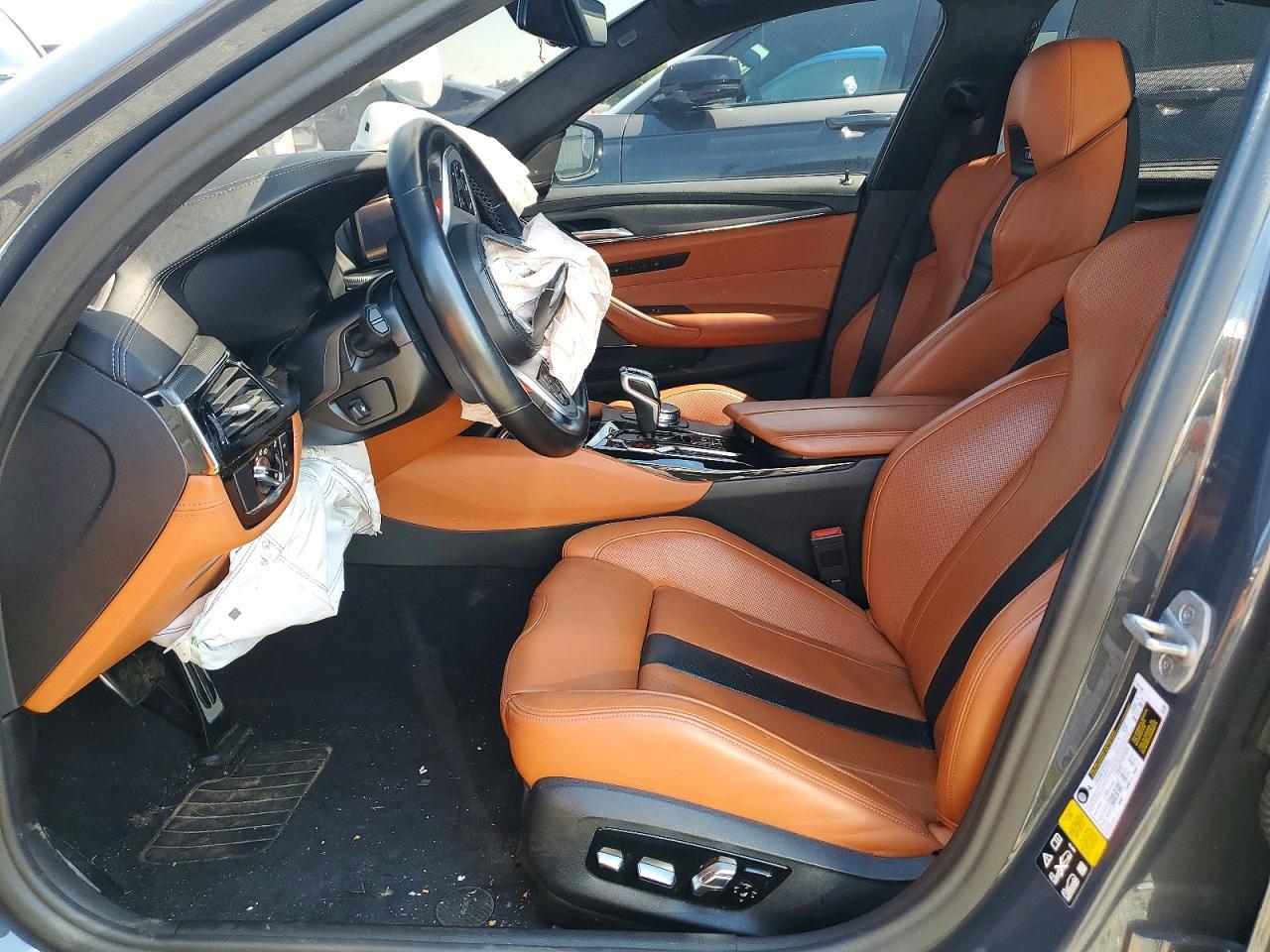 2022 BMW M5 - Фото 7
