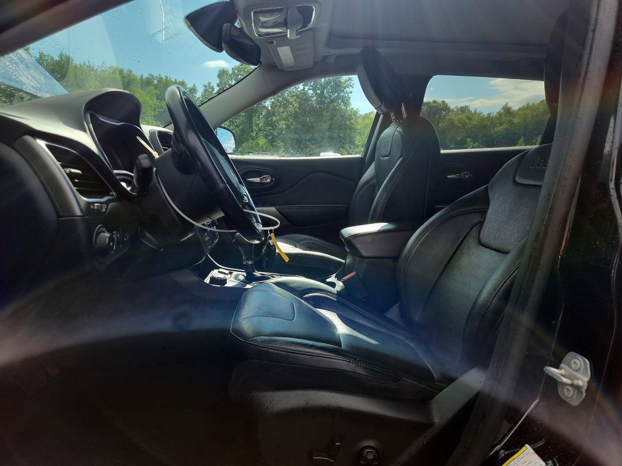 2019 Jeep Cherokee Limited - Image 7