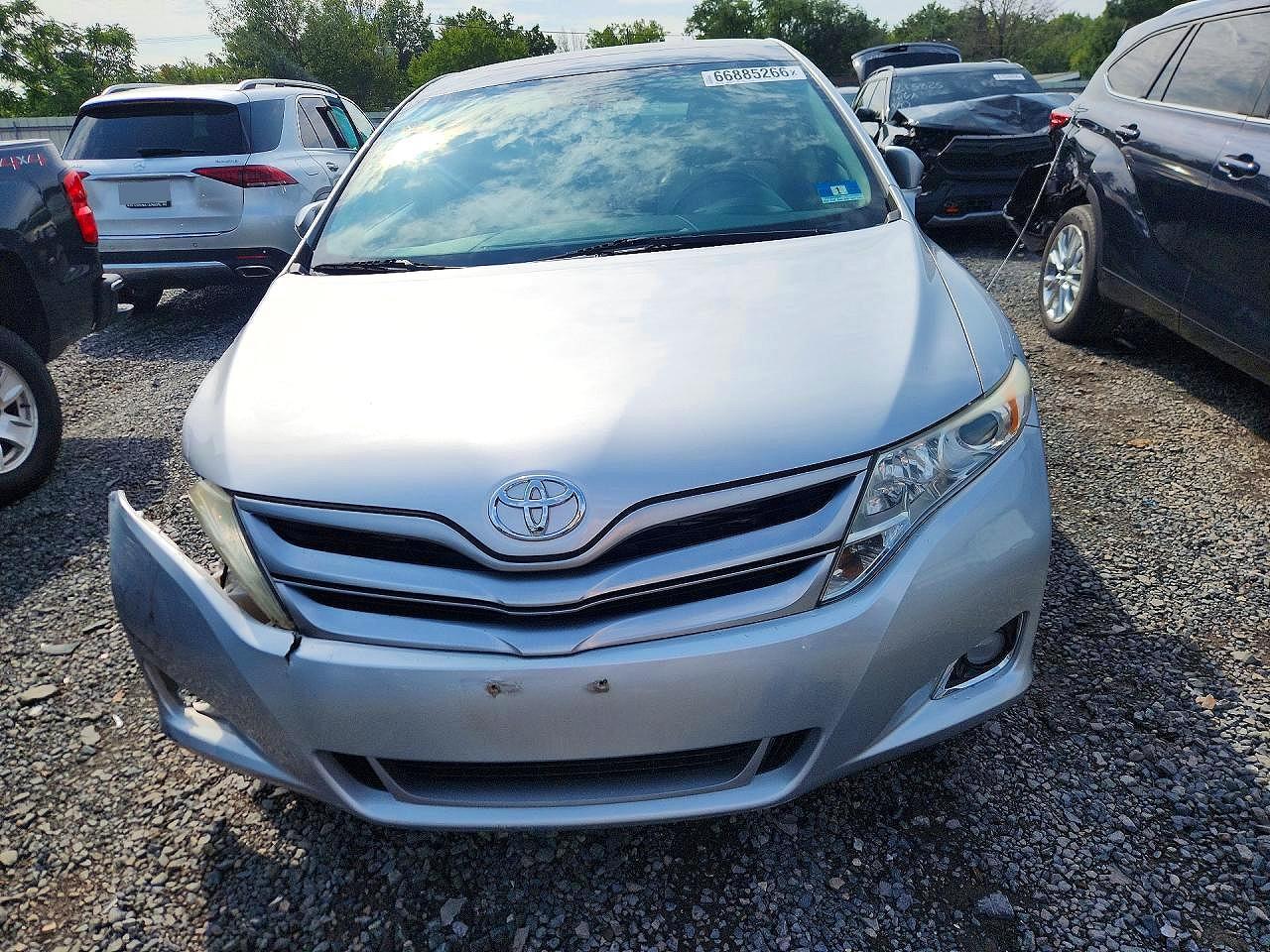 2014 Toyota Venza Xle - Image 5