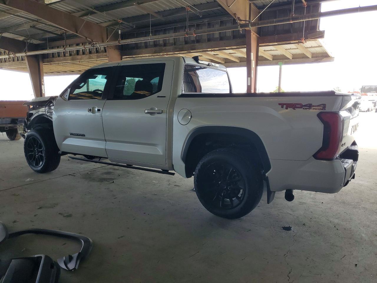 2024 Toyota Tundra Limited - Фото 2