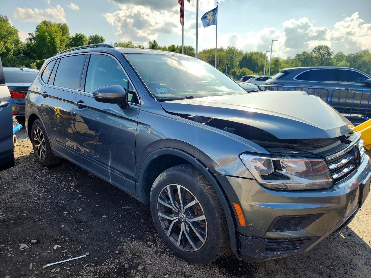 2019 Volkswagen Tiguan Se - Фото 4