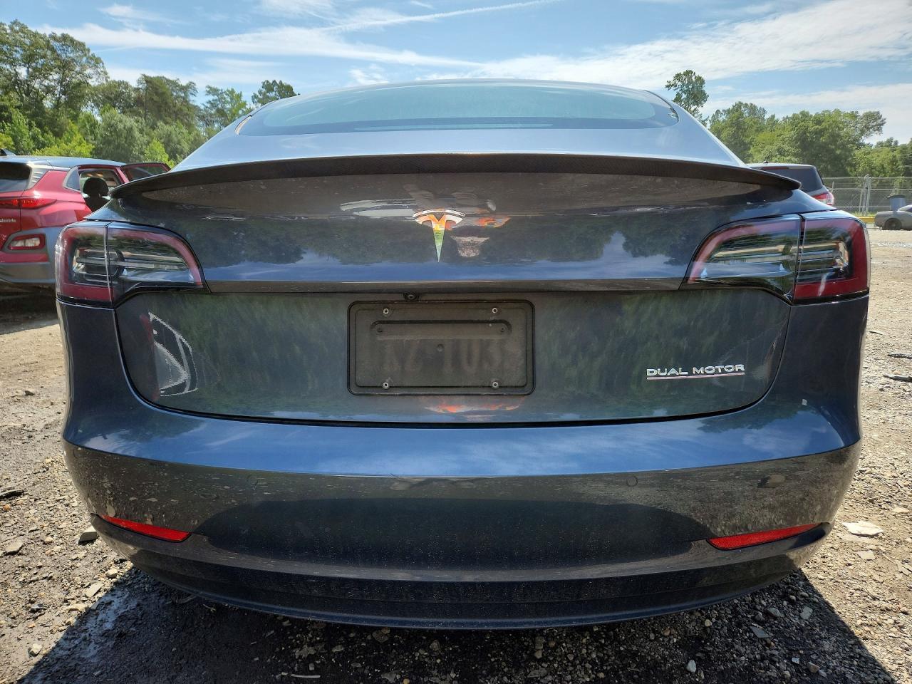 2020 Tesla Model 3 - Фото 6