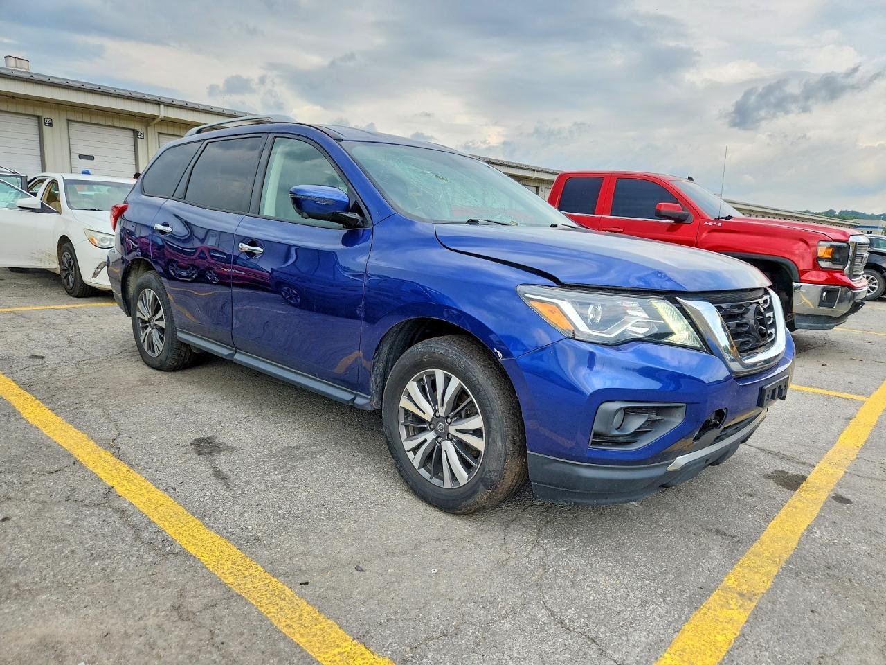 2020 Nissan Pathfinder Sl - Фото 4