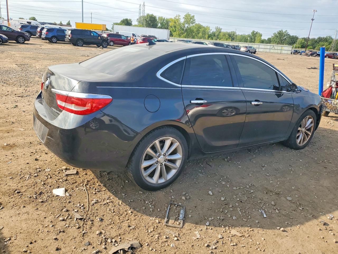 2014 Buick Verano Convenience - Фото 3