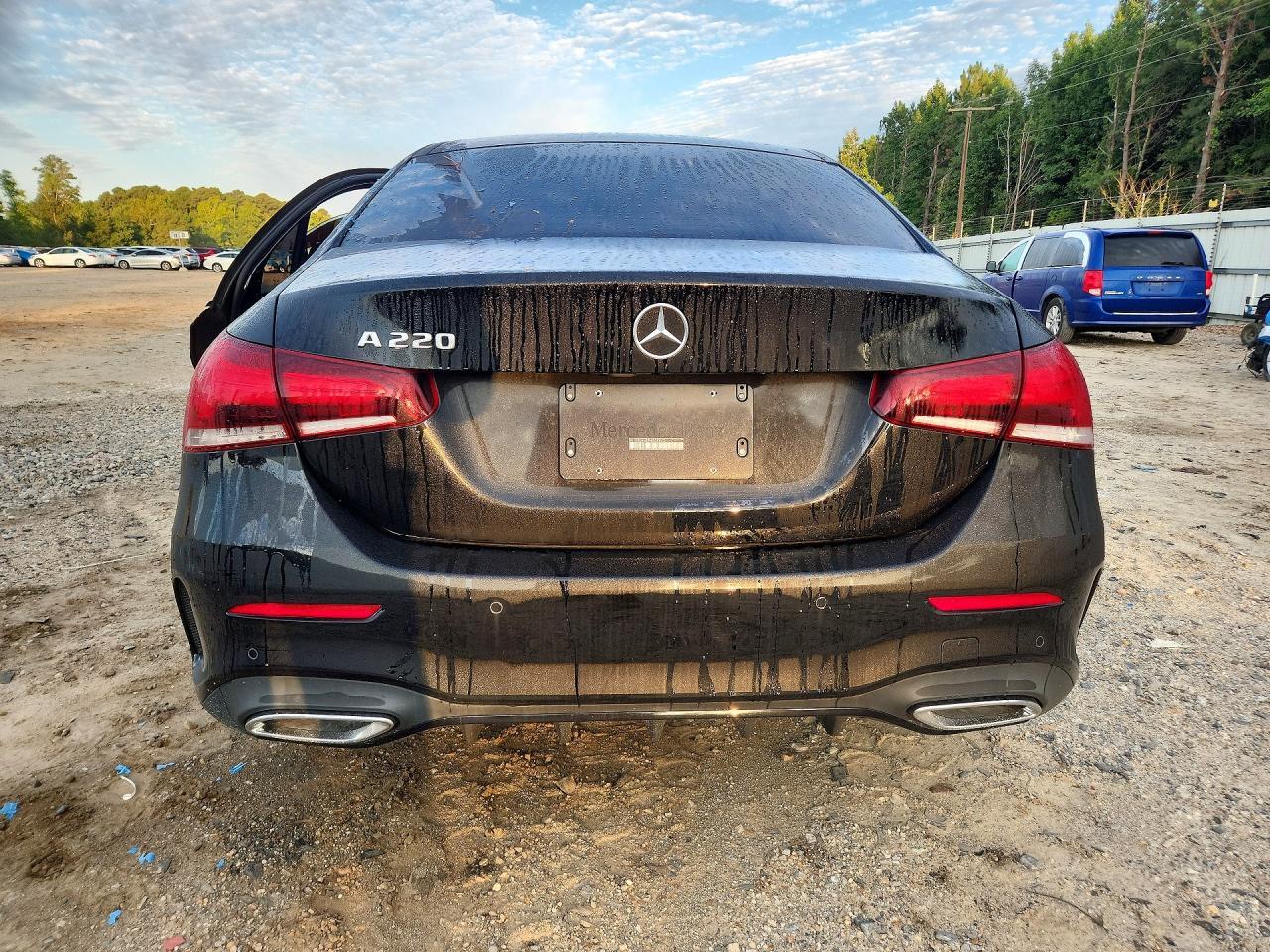 2022 Mercedes-Benz A 220 - Фото 6