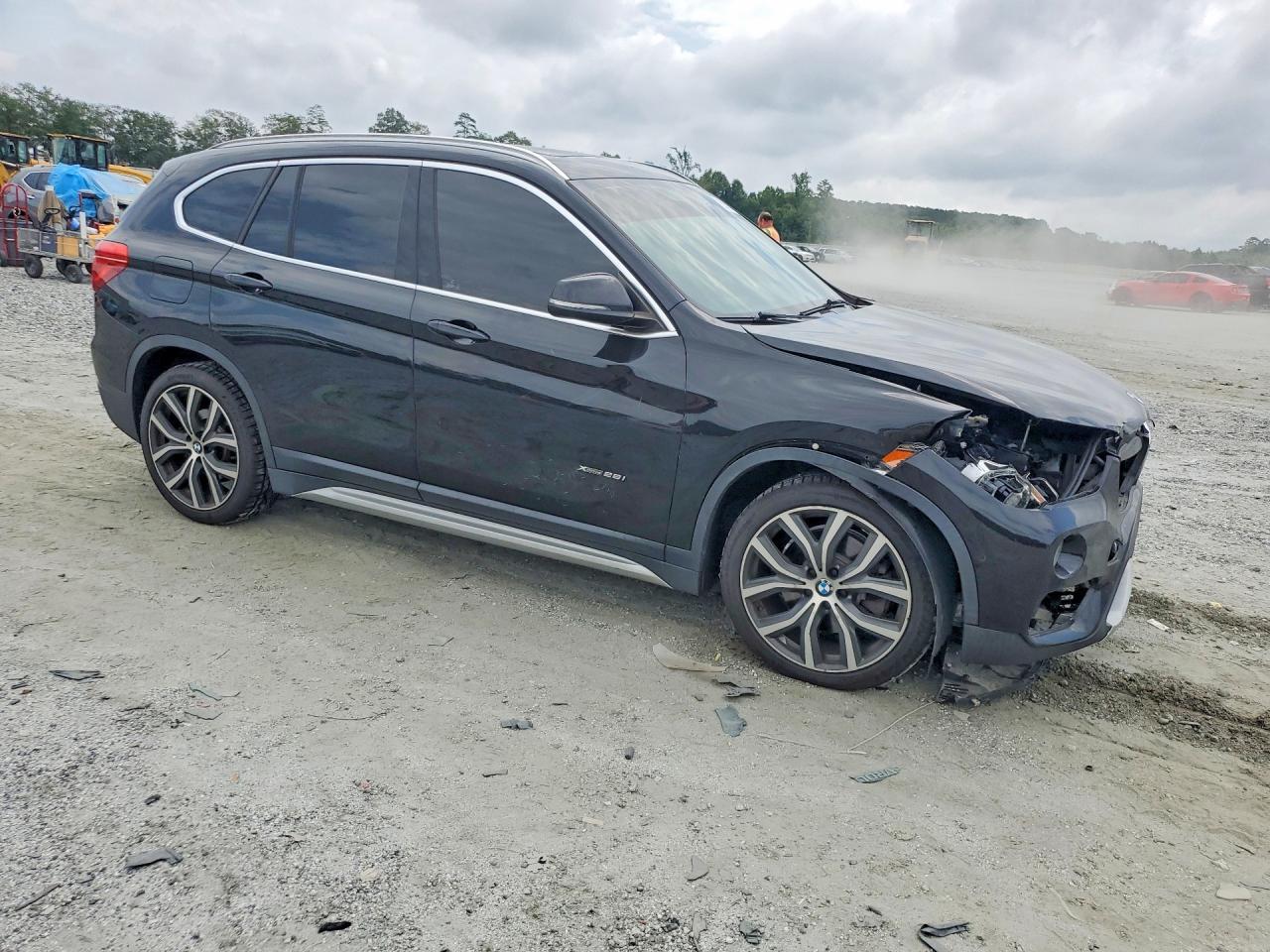 2016 BMW X1 xDrive28I - Фото 4