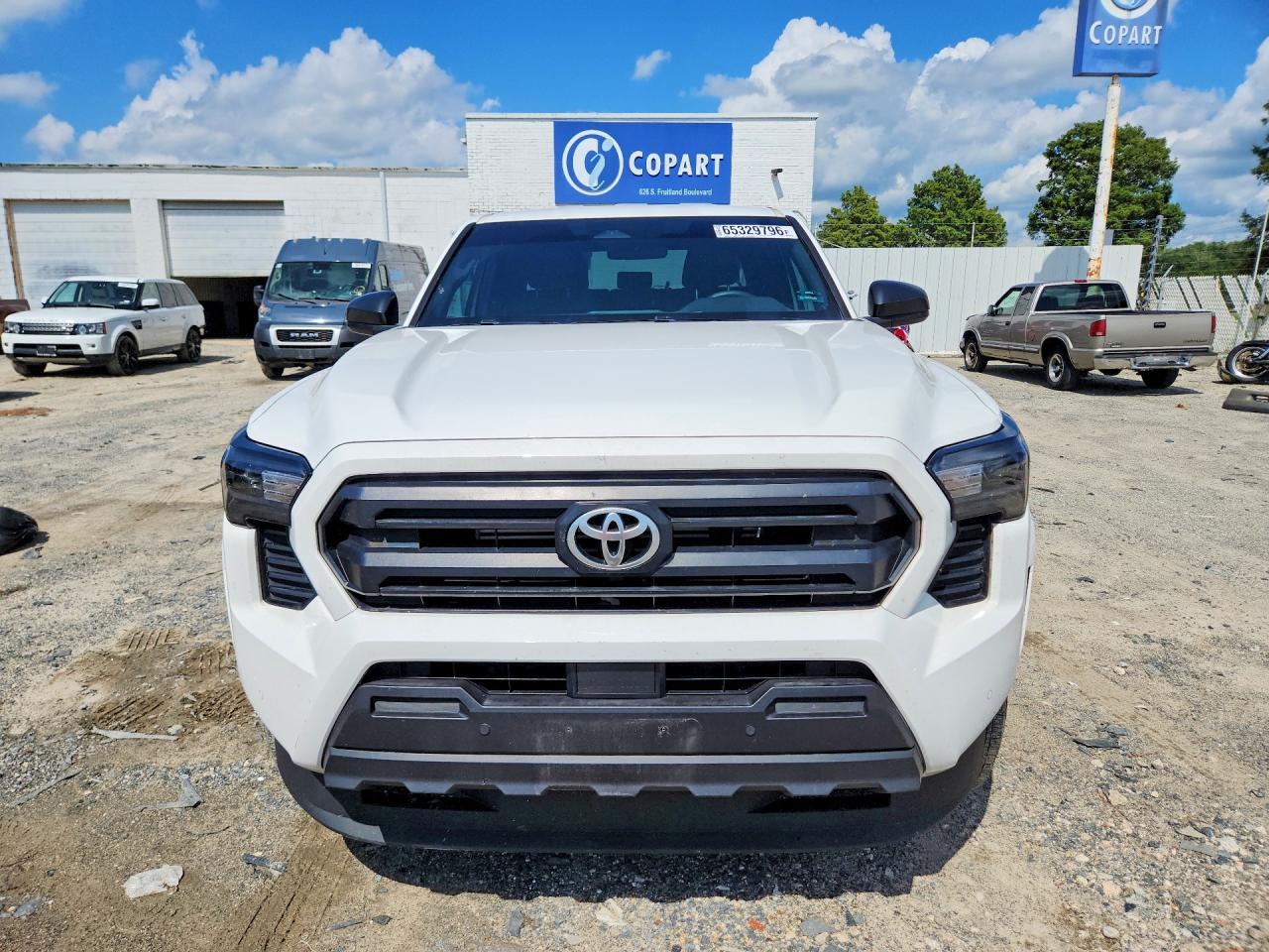 2024 Toyota Tacoma Sr - Image 5