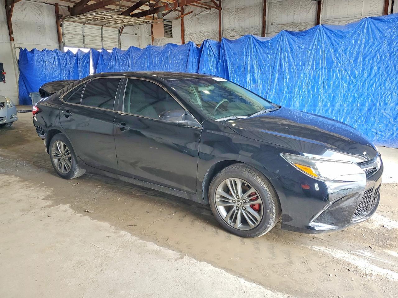 2015 Toyota Camry Se - Image 4
