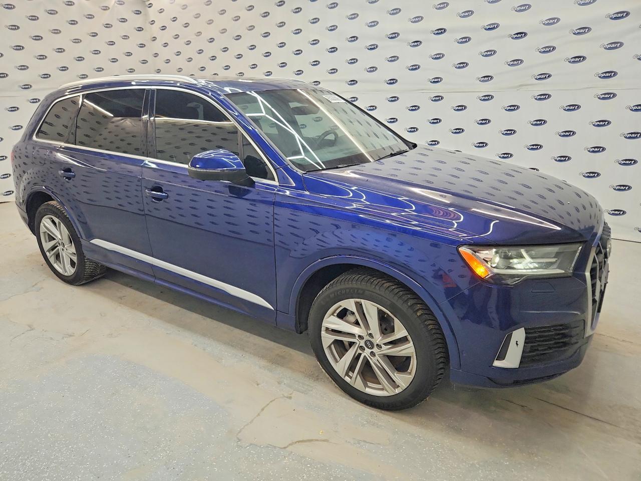 2021 Audi Q7 Premium Plus - Image 4