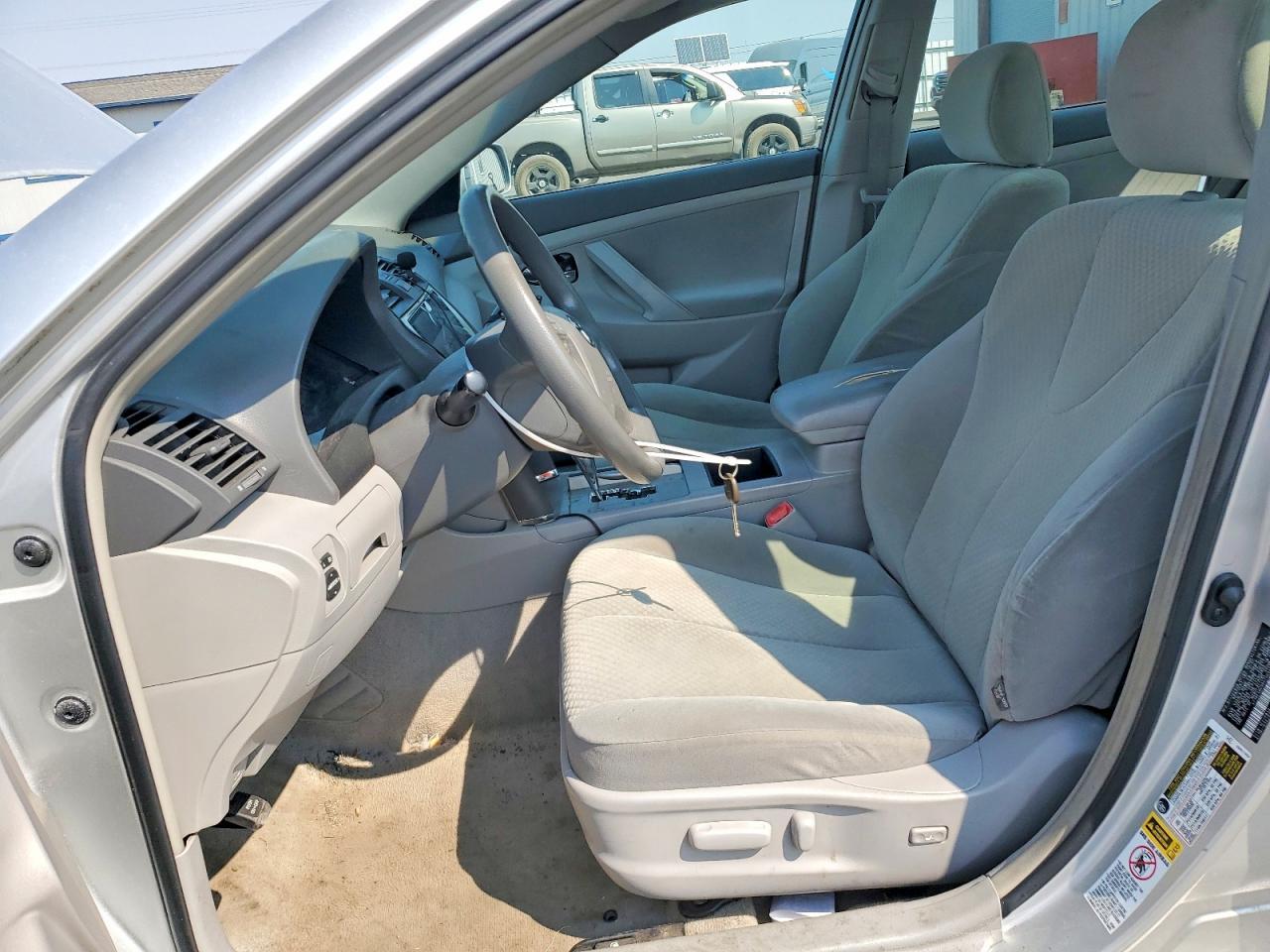 2008 Toyota Camry Le - Фото 7