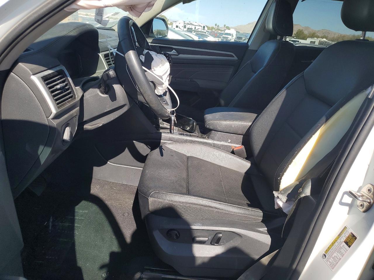2023 Volkswagen Atlas Se - Фото 7