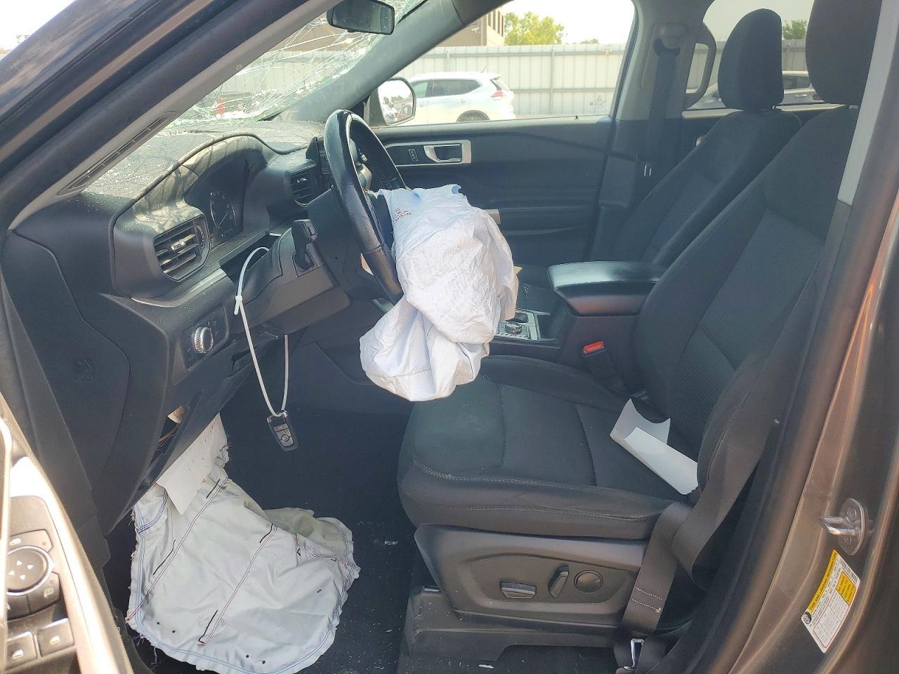 2022 Ford Explorer Xlt - Фото 7